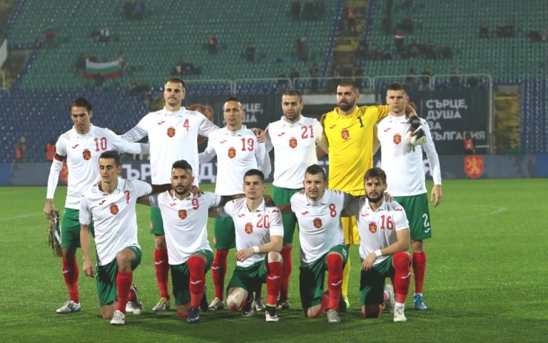 България, излиза за първа победа