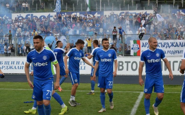 Четири идеи за равенства за понеделник !!!